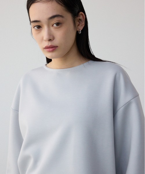 AZUL by moussy(アズールバイマウジー)の「リラックスポンチトップス(スウェット・レディース・ブラック/ライトベージュ/ライトグレー・FREE)」の3枚目の写真