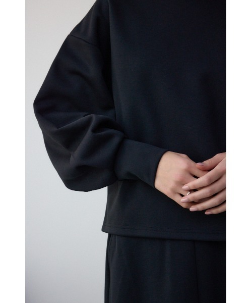 AZUL by moussy(アズールバイマウジー)の「リラックスポンチトップス(スウェット・レディース・ブラック/ライトベージュ/ライトグレー・FREE)」の12枚目の写真