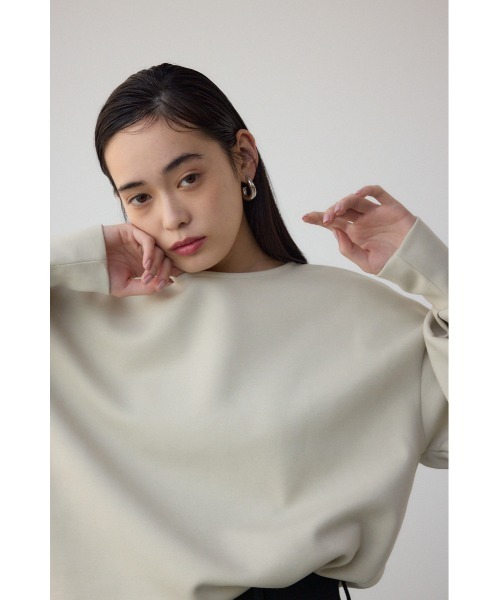 AZUL by moussy(アズールバイマウジー)の「リラックスポンチトップス(スウェット・レディース・ブラック/ライトベージュ/ライトグレー・FREE)」の22枚目の写真