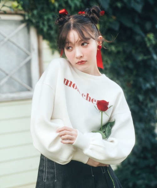 REDYAZEL(レディアゼル)の「mon cheriロゴトップス(Tシャツ/カットソー・レディース・ピンク/オフホワイト/ブルー・FREE)」の4枚目の写真