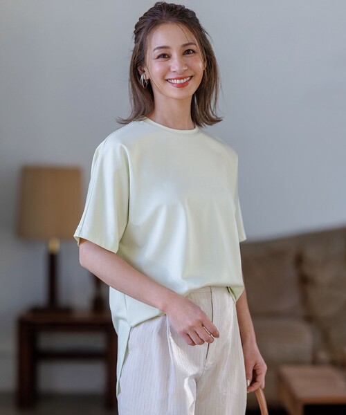 UNFILO(アンフィーロ)の「シアーワイドパンツ(その他パンツ・レディース・ピンク系/ブラック系/ベージュ系1・X-LARGE)」の4枚目の写真