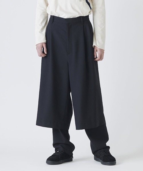 DIET BUTCHER（ダイエットブッチャー）の「DIET BUTCHER/ダイエットブッチャー Layered pants パンツ（その他パンツ・メンズ・ブラック/オフホワイト・3/1/2）」の2枚目の写真