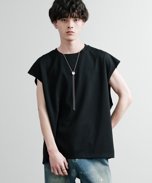 Rocky Monroe(ロッキーモンロー)の「UVカット 梨地オーバーサイズノースリーブTシャツ/ストレッチタンクトップ(タンクトップ・メンズ・ダークグレー/ベージュ/ブルーグレー/ブラック/ダークグリーン/オフホワイト・M/L/LL)」の2枚目の写真