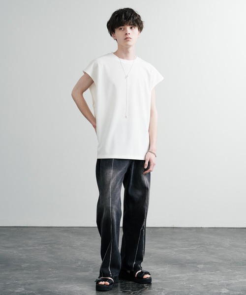 Rocky Monroe(ロッキーモンロー)の「UVカット 梨地オーバーサイズノースリーブTシャツ/ストレッチタンクトップ(タンクトップ・メンズ・ダークグレー/ベージュ/ブルーグレー/ブラック/ダークグリーン/オフホワイト・M/L/LL)」の10枚目の写真