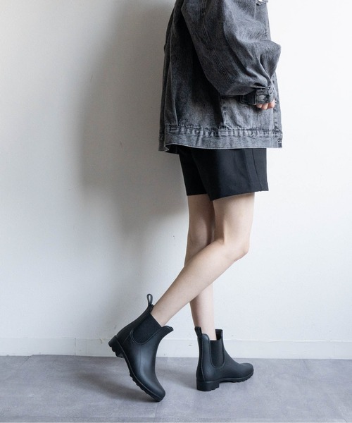 Fabby fabby(ファビィーファビィー)の「サイドゴアショートレインブーツ(レインシューズ・レディース・ブラック・LARGE/MEDIUM/SMALL)」の13枚目の写真