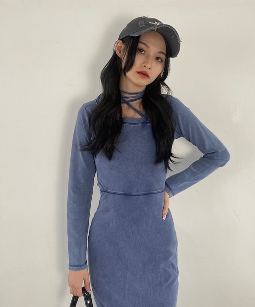 ROGER AND RAW（ロジャーアンドロウ）の「リボンチョーカー風ピグメントロングワンピース（ワンピース・レディース・グレー/ネイビー/ブラック・FREE）」の8枚目の写真