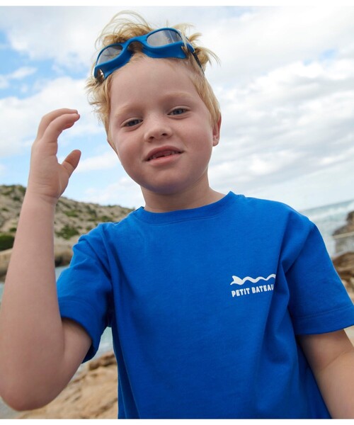 PETIT BATEAU(プチバトー)の「半袖Tシャツ(Tシャツ/カットソー・キッズ・ブルー・6YEAR/8YEAR/10YEAR/12YEAR)」の4枚目の写真