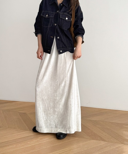 CANAL JEAN(キャナルジーン)の「Miller ベロアパネルリブスカート(スカート・レディース・ネイビー/アイボリー・ONE SIZE)」の2枚目の写真