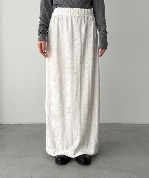 CANAL JEAN(キャナルジーン)の「Miller ベロアパネルリブスカート(スカート・レディース・ネイビー/アイボリー・ONE SIZE)」の10枚目の写真