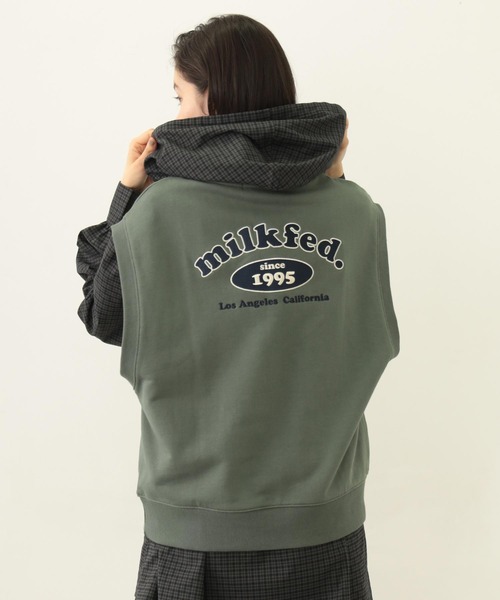 MILKFED.（ミルクフェド）の「V-NECK SWEAT VEST（ベスト・レディース・アッシュ/ブラック/オリーブ・ONE SIZE）」の15枚目の写真