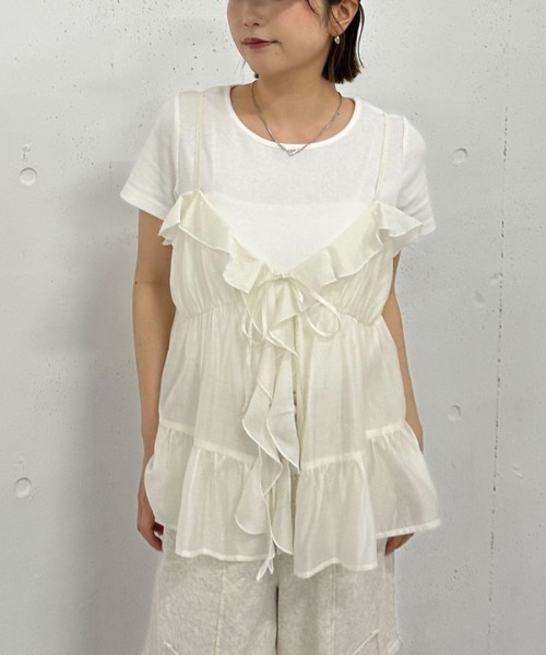 archives（アルシーヴ）の「ラッフルフリルキャミ×テレコＴｅｅＳＥＴ（アンサンブル・レディース・キャメル/アイボリー/ブラック・MEDIUM）」の11枚目の写真