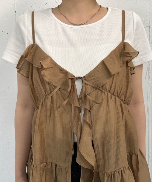 archives（アルシーヴ）の「ラッフルフリルキャミ×テレコＴｅｅＳＥＴ（アンサンブル・レディース・キャメル/アイボリー/ブラック・MEDIUM）」の17枚目の写真