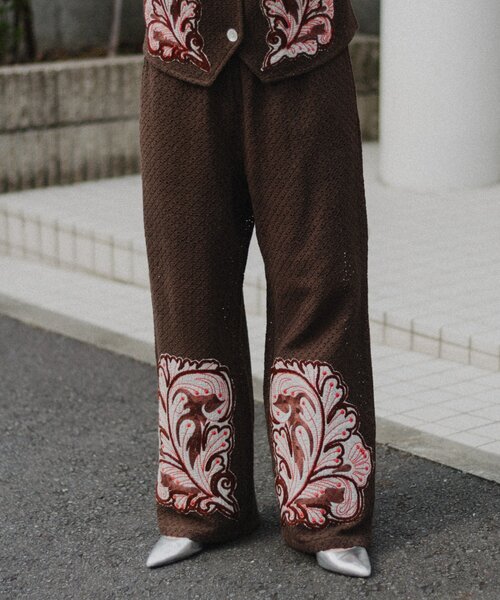 CIAOPANIC TYPY(チャオパニックティピー)の「aguniパッチワーク刺繍パンツ(その他パンツ・レディース・ベージュ/ブラウン・ONE SIZE)」の4枚目の写真