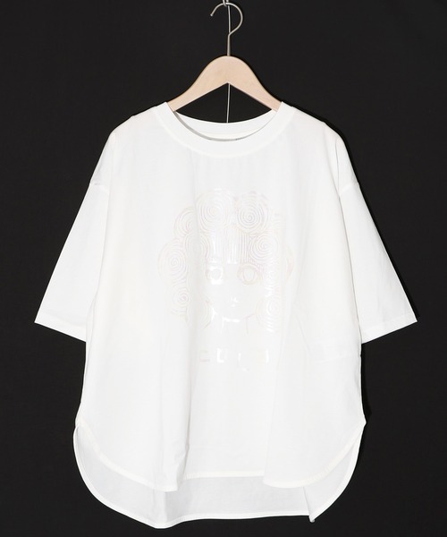 ScoLar（スカラー）の「152656：スカラー箔プリント 接触冷感Tシャツ（Tシャツ/カットソー・レディース・オフホワイト/グリーン/オレンジ/サックスブルー/ピンク/ネイビー・M）」の9枚目の写真