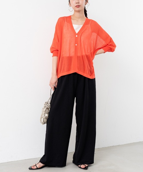 refinedworks（リファインドワークス）の「【refinedworks】定番アイテム の ポンチョカーディガン！（カーディガン/ボレロ・レディース・グレイッシュベージュ/ブラック/ホワイト/レッド・FREE）」の20枚目の写真