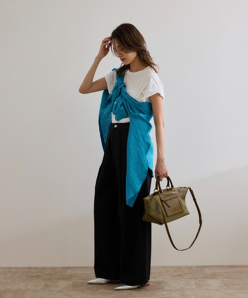 ROPE'（ロペ）の「ツイストフレンチスリーブTシャツ（Tシャツ/カットソー・レディース・ブラック/ブルー/ホワイト・FREE）」の22枚目の写真