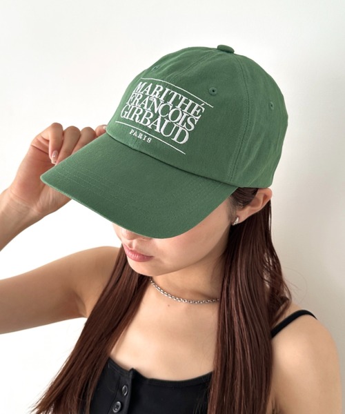 MARITHE + FRANCOIS GIRBAUD(マリテフランソワジルボー)の「MARITHE + FRANCOIS GIRBAUD(マリテフランソワジルボー)/ロゴ刺繍 キャップ 帽子/Marithe Cap(キャップ・レディース・ブルー/クリーム/ブラック/アイボリー/ベージュ/レッド/グリーン/ピンク/ネイビー・FREE)」の6枚目の写真