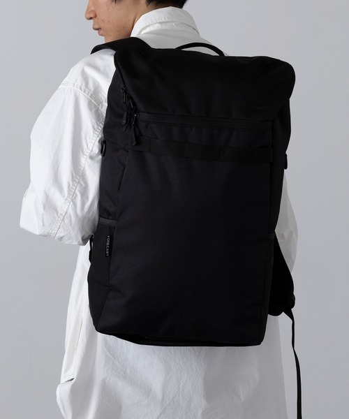 FORECAST（フォーキャスト）の「【FORECAST】バックパック リュックサック 30L 大容量 旅行 アウトドア キャンプ 通勤 通学 9125（バックパック/リュック・メンズ・ブラック/ネイビー・FREE）」の2枚目の写真