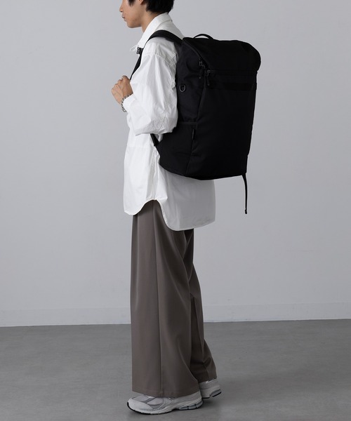 FORECAST（フォーキャスト）の「【FORECAST】バックパック リュックサック 30L 大容量 旅行 アウトドア キャンプ 通勤 通学 9125（バックパック/リュック・メンズ・ブラック/ネイビー・FREE）」の8枚目の写真