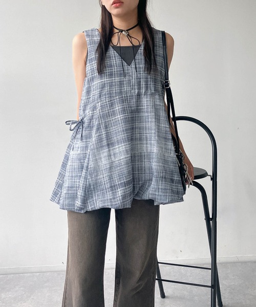 AS KNOW AS plus（アズノゥアズプラス）の「●前後着用可能 バルーンタンクチュニック（チュニック・レディース・ブラック系その他/オフホワイト/ブラウン・FREE）」の3枚目の写真