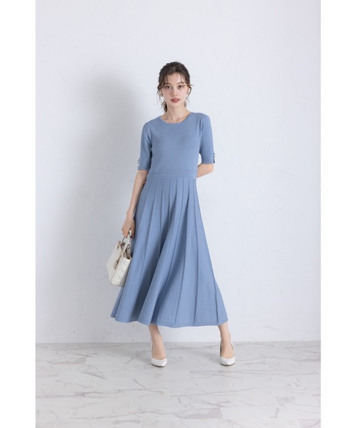 tocco closet(トッコ クローゼット)の「2WAYレース襟付きビジュー装飾プリーツニットワンピース(ワンピース・レディース・ブラック/グレイッシュブルー/ローズ・M)」の7枚目の写真