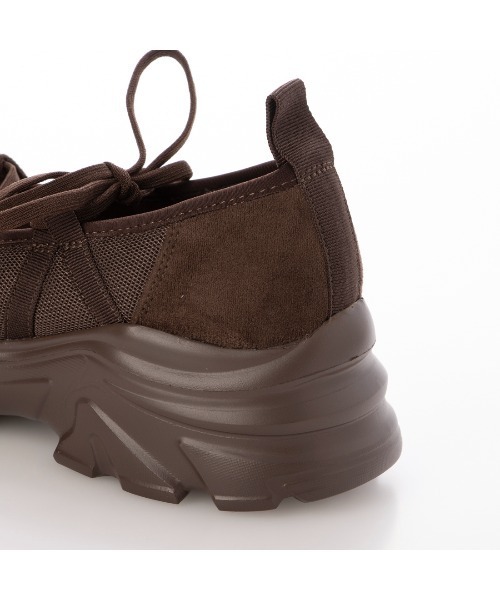 EVOL（イーボル）の「【S-LLサイズ展開・軽量】クロスレースアップスニーカー IZ5850（スニーカー・レディース・ブラウン/ブラック・LL/S/M/L）」の19枚目の写真