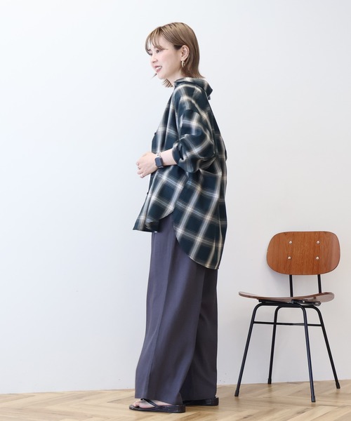 AMERICAN HOLIC（アメリカンホリック）の「イージーケアチェックシャツ【360°着こなしシャツ】（シャツ/ブラウス・レディース・アイボリー/ブラック/ブルー/ライトグレー/グリーン/オレンジ・M/L）」の13枚目の写真