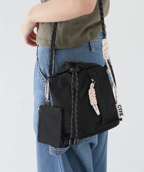 CONTROL FREAK / CTFK(コントロールフリーク)の「CONTROL FREAK ナイロンハンディショルダー(ショルダーバッグ・レディース・ブラック/ブラウン・FREE)」の6枚目の写真