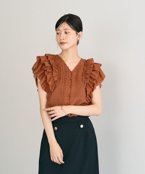 YECCA VECCA（イェッカヴェッカ）の「ラッフルVネックブラウス（シャツ/ブラウス・レディース・オレンジ/アイボリー/ブラック・FREE）」の18枚目の写真