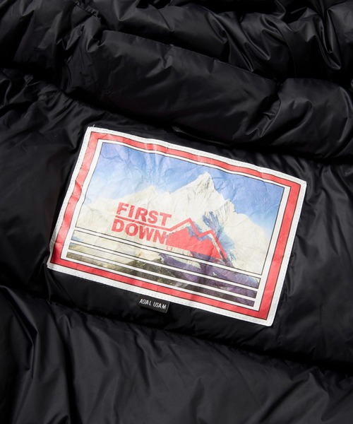 FIRST DOWN(ファーストダウン)の「ダウンジャケット パーカー FDUSA WRAP DOWN PARKA F942010(ダウンジャケット/コート・メンズ・ホワイト/ダークグレー/ブラック・M/LL/L)」の4枚目の写真