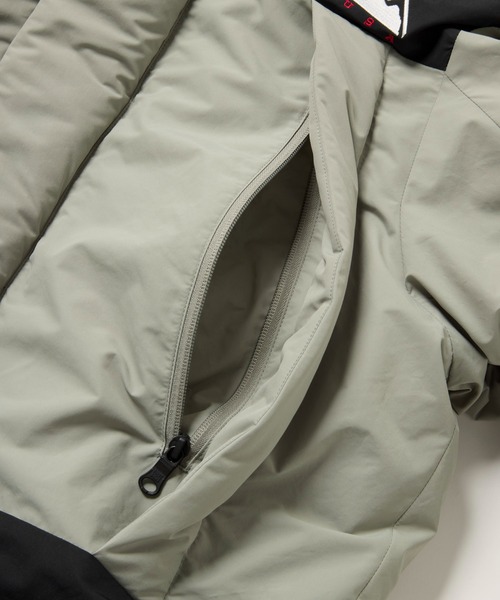 FIRST DOWN(ファーストダウン)の「ダウンジャケット パーカー FDUSA WRAP DOWN PARKA F942010(ダウンジャケット/コート・メンズ・ホワイト/ダークグレー/ブラック・M/LL/L)」の7枚目の写真