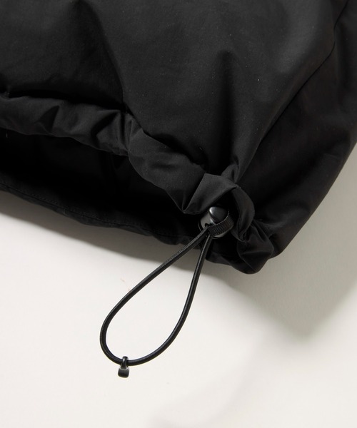 FIRST DOWN(ファーストダウン)の「ダウンジャケット パーカー FDUSA WRAP DOWN PARKA F942010(ダウンジャケット/コート・メンズ・ホワイト/ダークグレー/ブラック・M/LL/L)」の10枚目の写真