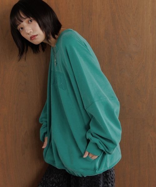 PBLIM(ページボーイリム)の「《UNISEX》ポケット付きラグランスウェット(スウェット・レディース・ブラック/グリーン/ブラウン・LARGE/MEDIUM)」の15枚目の写真