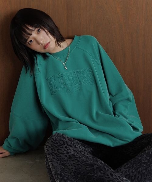 PBLIM(ページボーイリム)の「《UNISEX》ポケット付きラグランスウェット(スウェット・レディース・ブラック/グリーン/ブラウン・LARGE/MEDIUM)」の17枚目の写真