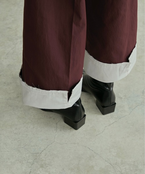 LOSCa(ロスカ)の「バイカラーハーフアップワイドパンツ(スラックス・レディース・グレイッシュベージュ/ボルドー/チャコールグレー・M/S)」の20枚目の写真