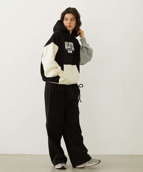 MILKFED.(ミルクフェド)の「COLOR BLOCK SWEAT HOODIE(パーカー・レディース・ライトブルー/ブラック/オートミール・M/L)」の15枚目の写真