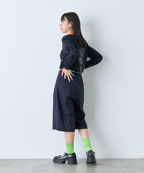 WHIMSIC（ウィムジック）の「【UNISEX/2サイズ展開】ピンストライプワイドショーツ（その他パンツ・メンズ・ネイビー・2/1）」の5枚目の写真