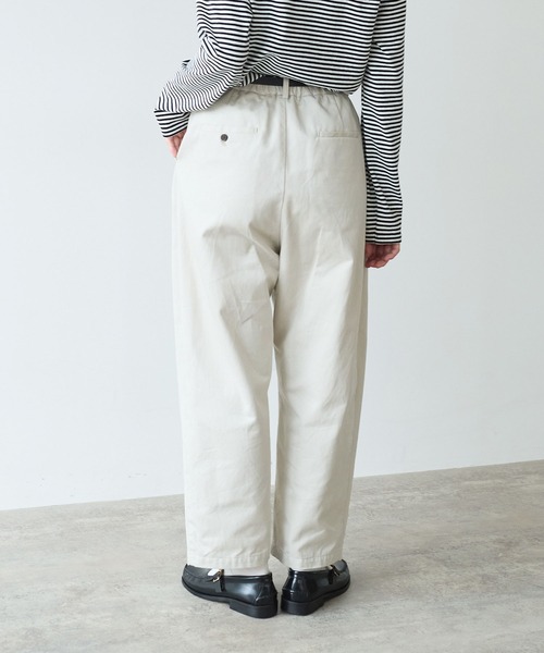 bulle de savon（ビュルデサボン）の「《early spring》チノクロス mini tuck パンツ（チノパンツ・レディース・ブラック/オフホワイト・FREE）」の5枚目の写真