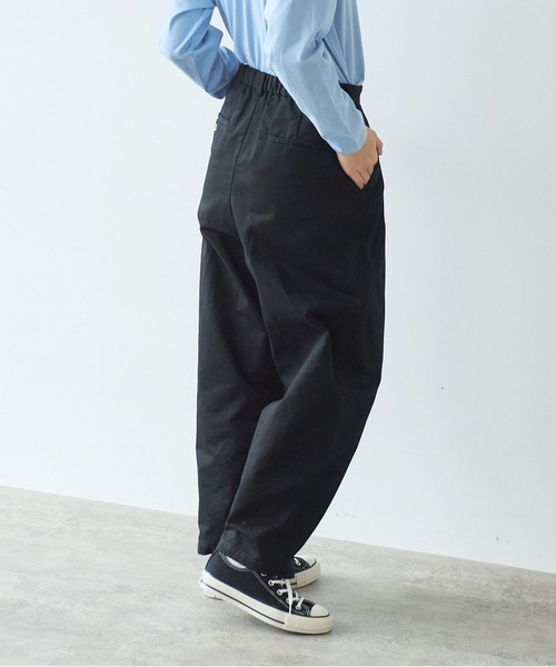 bulle de savon（ビュルデサボン）の「《early spring》チノクロス mini tuck パンツ（チノパンツ・レディース・ブラック/オフホワイト・FREE）」の15枚目の写真