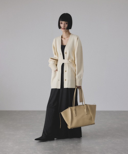 ADAM ET ROPE'（アダムエロペ）の「【サステナブル】マルチWAYベルテッドミドルカーディガン（カーディガン/ボレロ・レディース・ブラック/ダークブラウン/キナリ・FREE）」の8枚目の写真