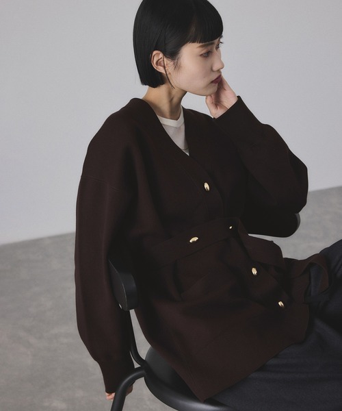 ADAM ET ROPE'（アダムエロペ）の「【サステナブル】マルチWAYベルテッドミドルカーディガン（カーディガン/ボレロ・レディース・ブラック/ダークブラウン/キナリ・FREE）」の22枚目の写真