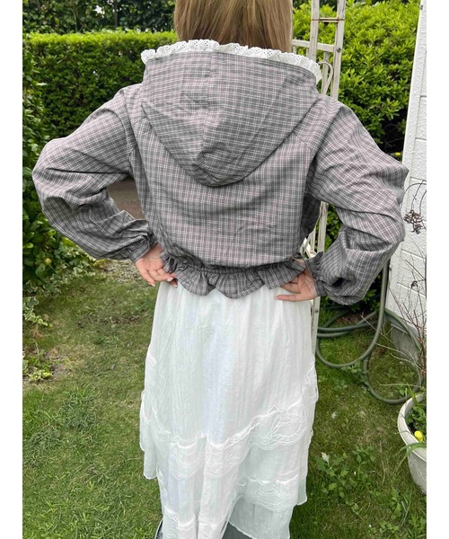 WC(ダブル シー)の「《秋冬新作★》フリルフードシャツ(シャツ/ブラウス・レディース・ブラウン/ホワイト・FREE)」の19枚目の写真