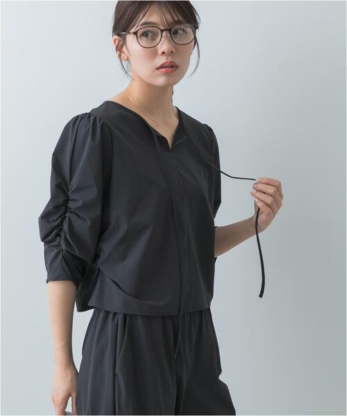F by ROSSO(エフバイロッソ)の「F by ROSSO 撥水ストレッチブラウス+イージーパンツ(セットアップ・レディース・ブラック/ブラウン・38/36)」の20枚目の写真