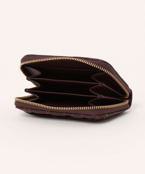 COACH（コーチ）の「スモール ジップ アラウンド カード ケース・ピロー キルティング（財布・レディース・パープル系その他・ONE）」の4枚目の写真