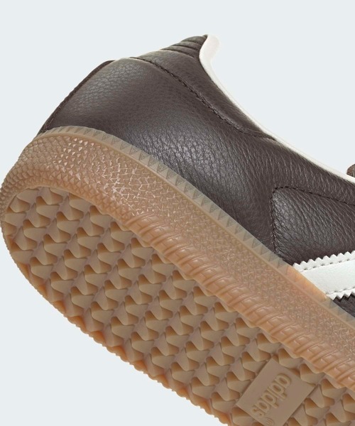 adidas（アディダス）の「サンバOG / Samba OG Shoes / アディダスオリジナルス adidas Originals（スニーカー・メンズ・ブラウン系その他/ブラウン・29.0cm/28.5cm/28.0cm/27.5cm/26.0cm/25.5cm/25.0cm/23.0cm/22.5cm/22.0cm/27.0cm/26.5cm/24.5cm/24.0cm/23.5cm）」の12枚目の写真