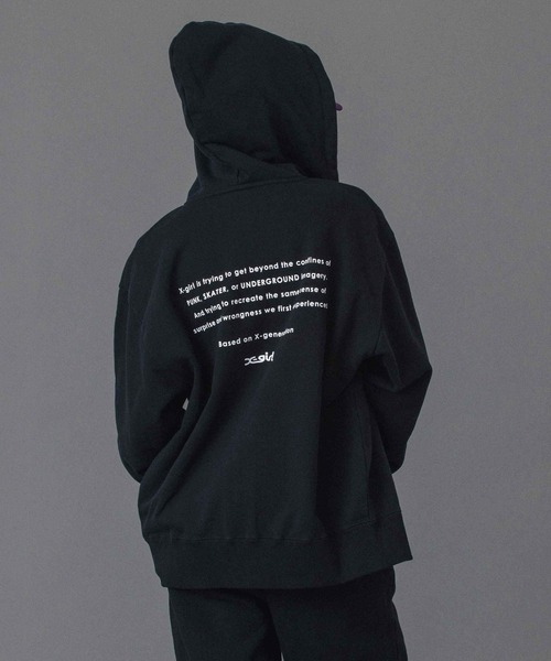 X-girl(エックスガール)の「FACE AND WORDS ZIP UP SWEAT HOODIE(パーカー・レディース・アッシュ/ブラック・S/M)」の11枚目の写真