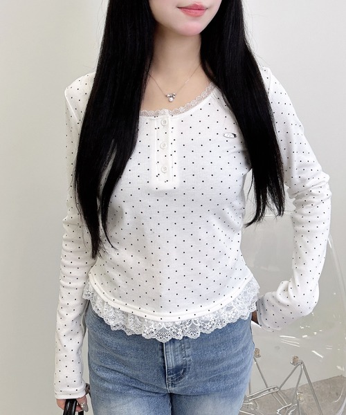 INGNI（イング）の「ヘンリーネックレース付プレートロゴ長袖リブドットトップス（Tシャツ/カットソー・レディース・ブラック×ホワイト/ホワイト×ブラック・M）」の8枚目の写真