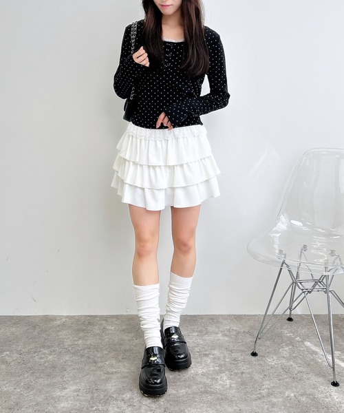 INGNI（イング）の「ヘンリーネックレース付プレートロゴ長袖リブドットトップス（Tシャツ/カットソー・レディース・ブラック×ホワイト/ホワイト×ブラック・M）」の17枚目の写真