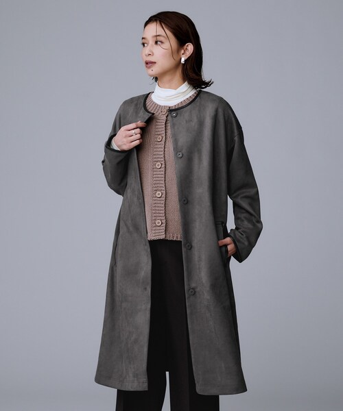 UNTITLED(アンタイトル)の「【洗える/軽羽織り】マシュマロタッチ スエード調コート(ノーカラーコート・レディース・ナチュラル/チャコールグレー/ブラウン系その他・48/44/04/03/02/01/00)」の7枚目の写真