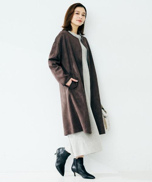 UNTITLED(アンタイトル)の「【洗える/軽羽織り】マシュマロタッチ スエード調コート(ノーカラーコート・レディース・ナチュラル/チャコールグレー/ブラウン系その他・48/44/04/03/02/01/00)」の14枚目の写真